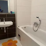 Noa شقة